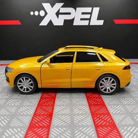 Audi 2018 Q8 أصفر 1:36 – نموذج عرض معدني مصبوب