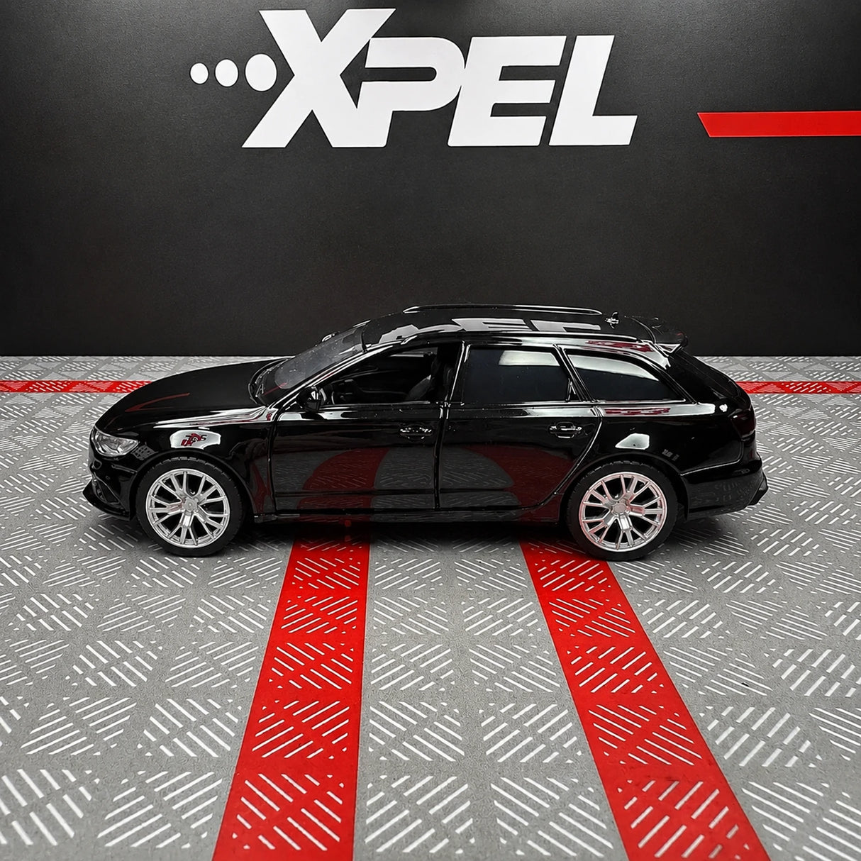 [TOY] 1:36 Audi 2019 RS6 Black Model Car Die-Cast