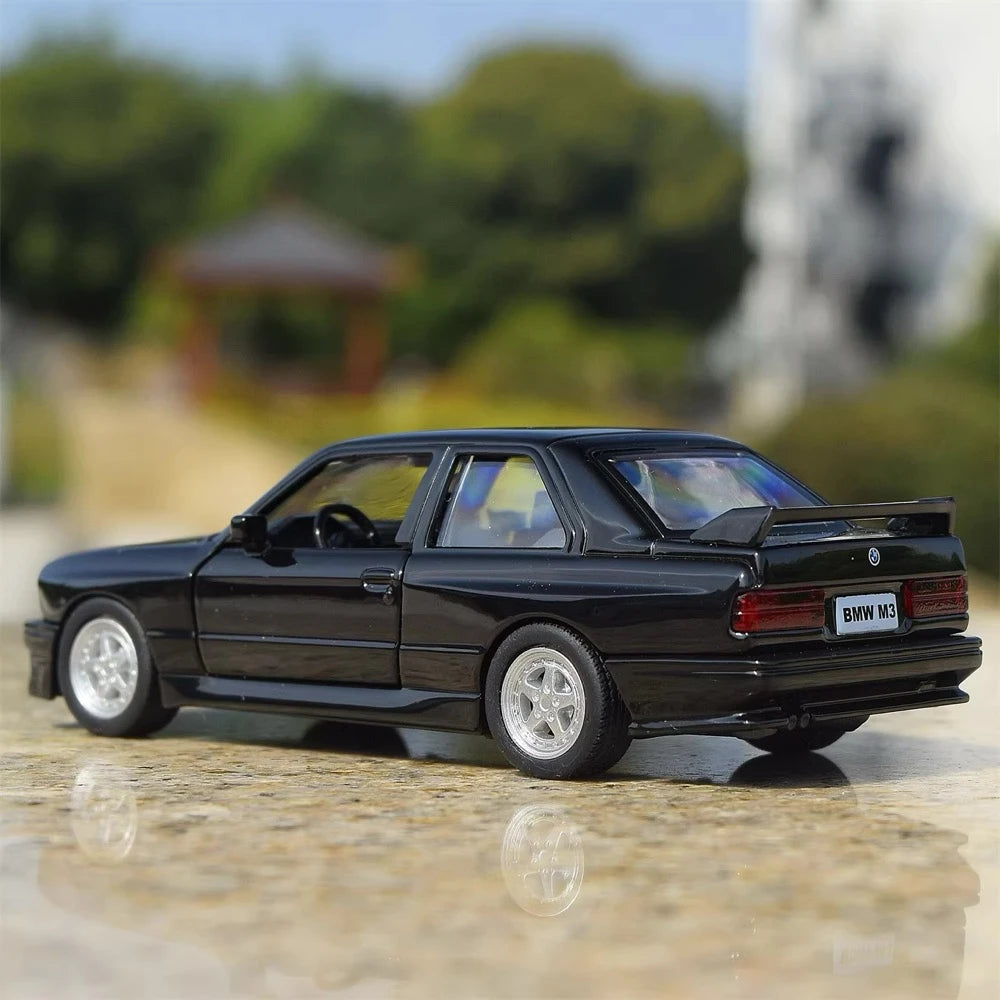 [TOY] 1:36 BMW 1988 M3 E30 Black Model Car Die-Cast