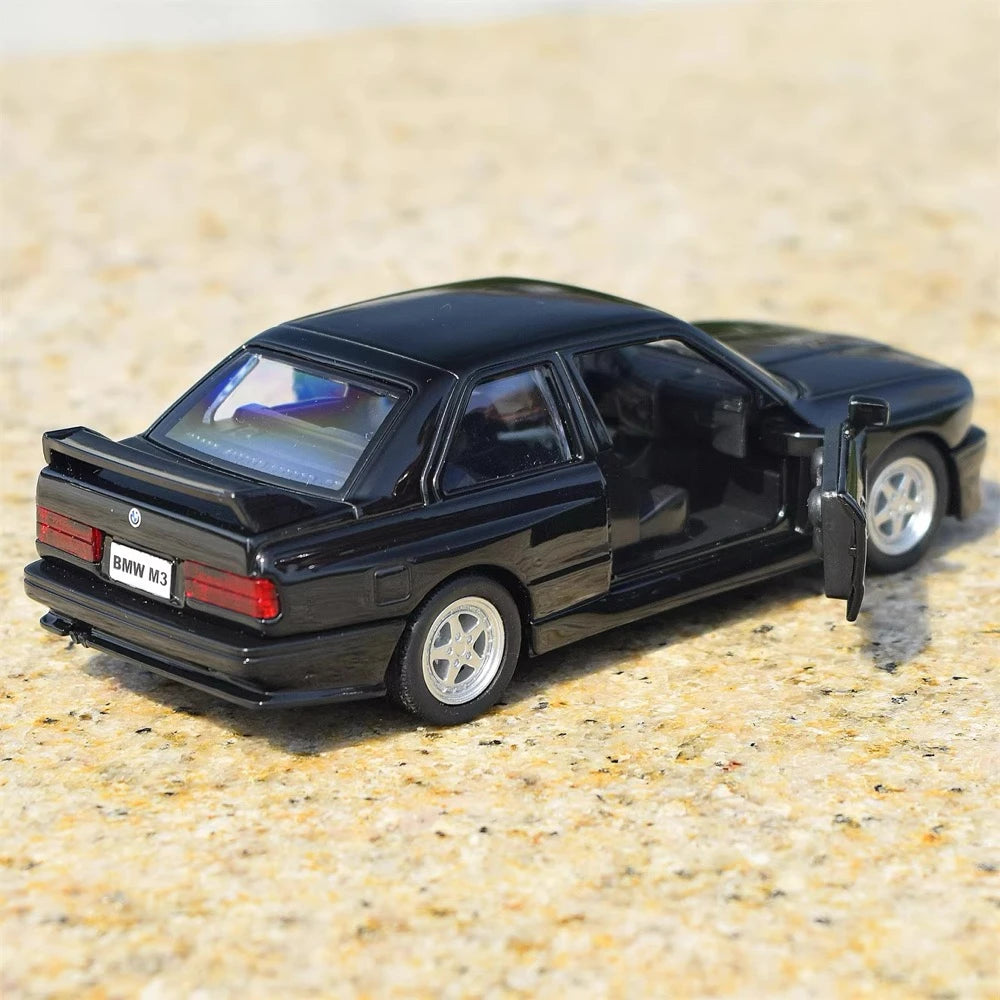 [TOY] 1:36 BMW 1988 M3 E30 nero modellino di auto Die-Cast