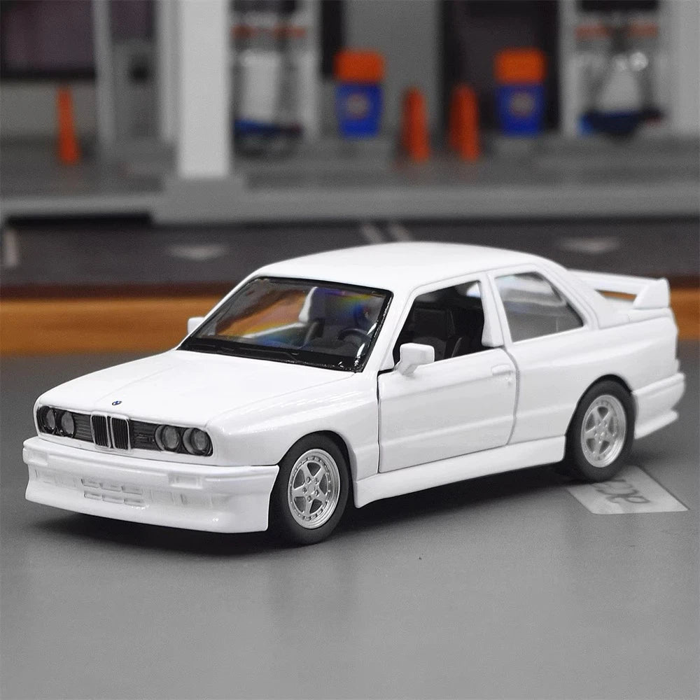 [TOY] 1:36 BMW 1988 M3 E30 White Model Car Die-Cast