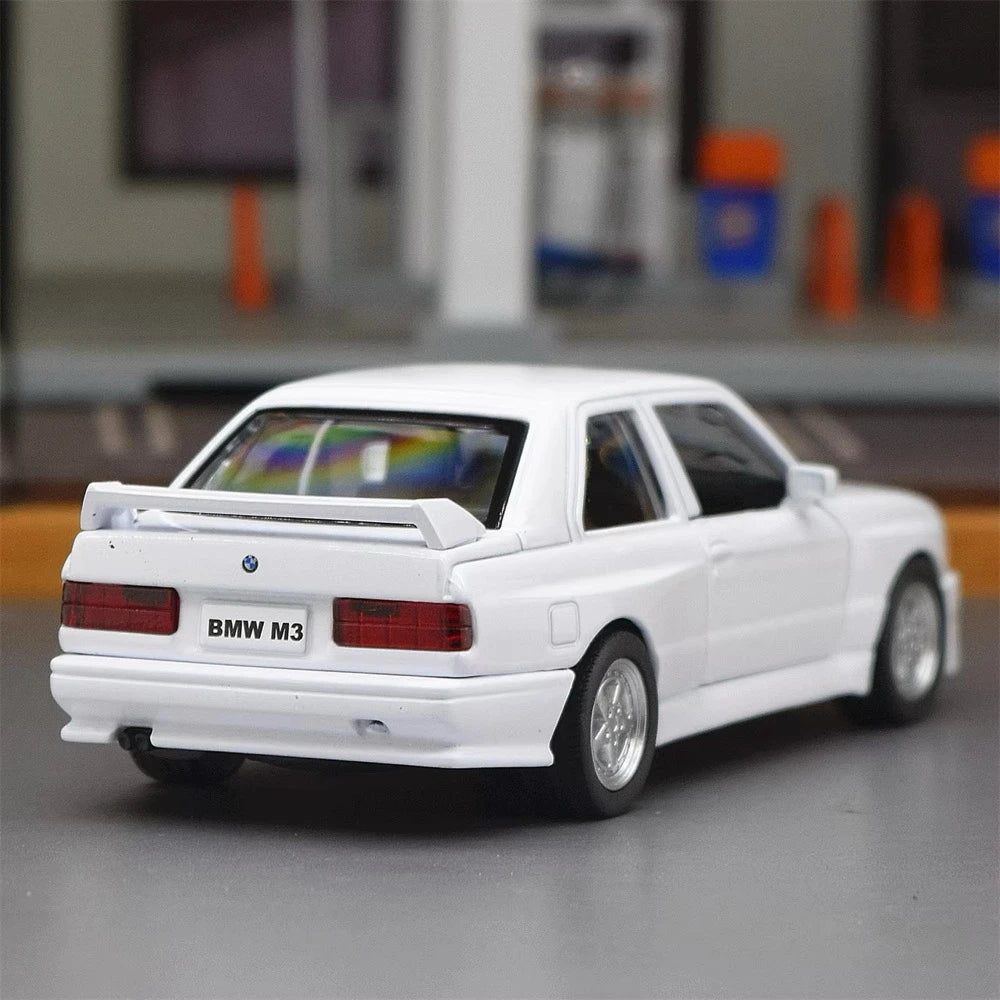 [TOY] 1:36 BMW 1988 M3 E30 White Model Car Die-Cast