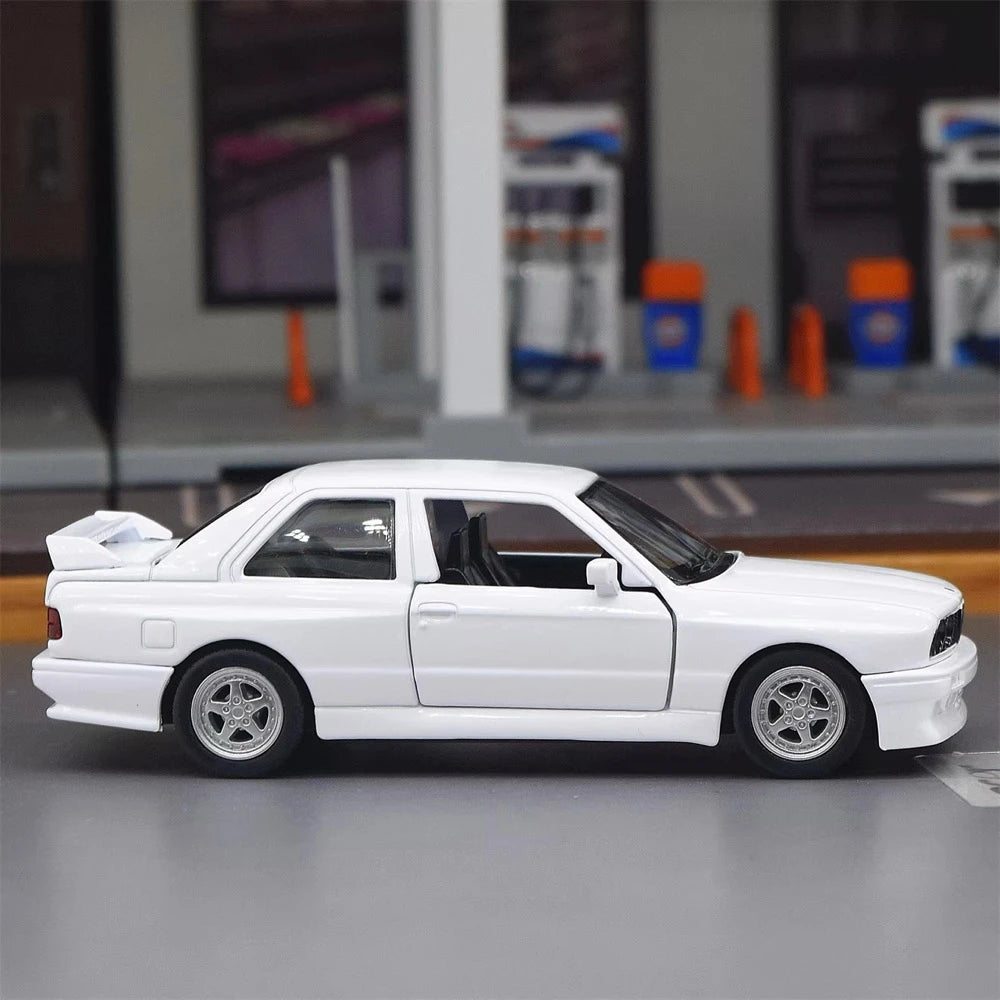 [TOY] 1:36 BMW 1988 M3 E30 White Model Car Die-Cast