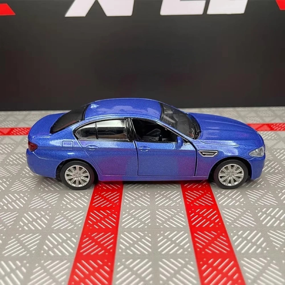 [TOY] 1:36 BMW 2012 F10 M5 Blue Model Car Die-Cast