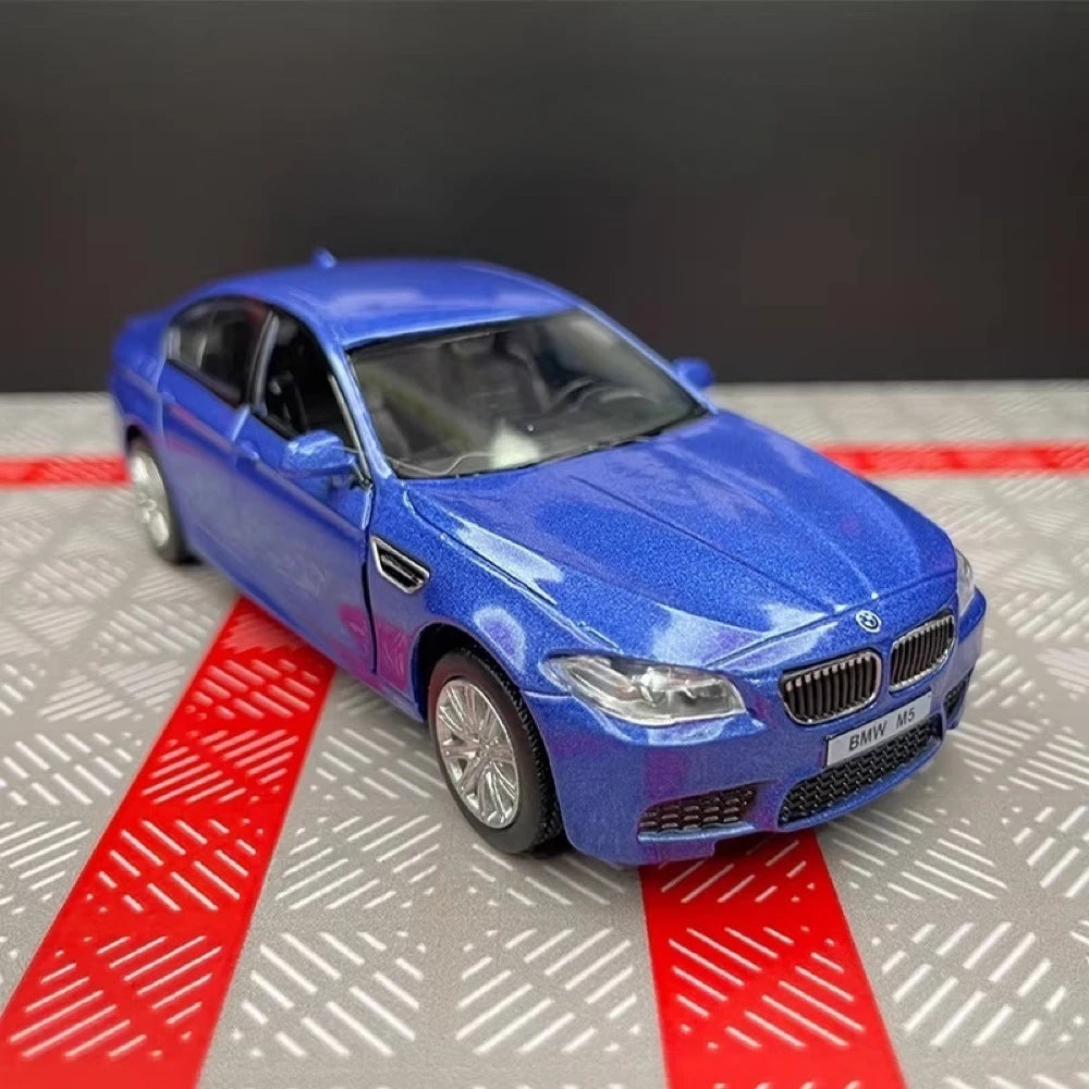 [TOY] 1:36 BMW 2012 F10 M5 Blue Model Car Die-Cast
