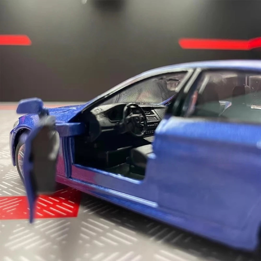 [TOY] 1:36 BMW 2012 F10 M5 Blue Model Car Die-Cast