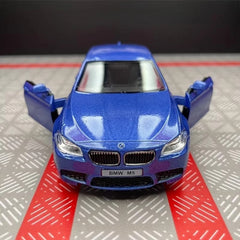 [TOY] 1:36 BMW 2012 F10 M5 Blue Model Car Die-Cast