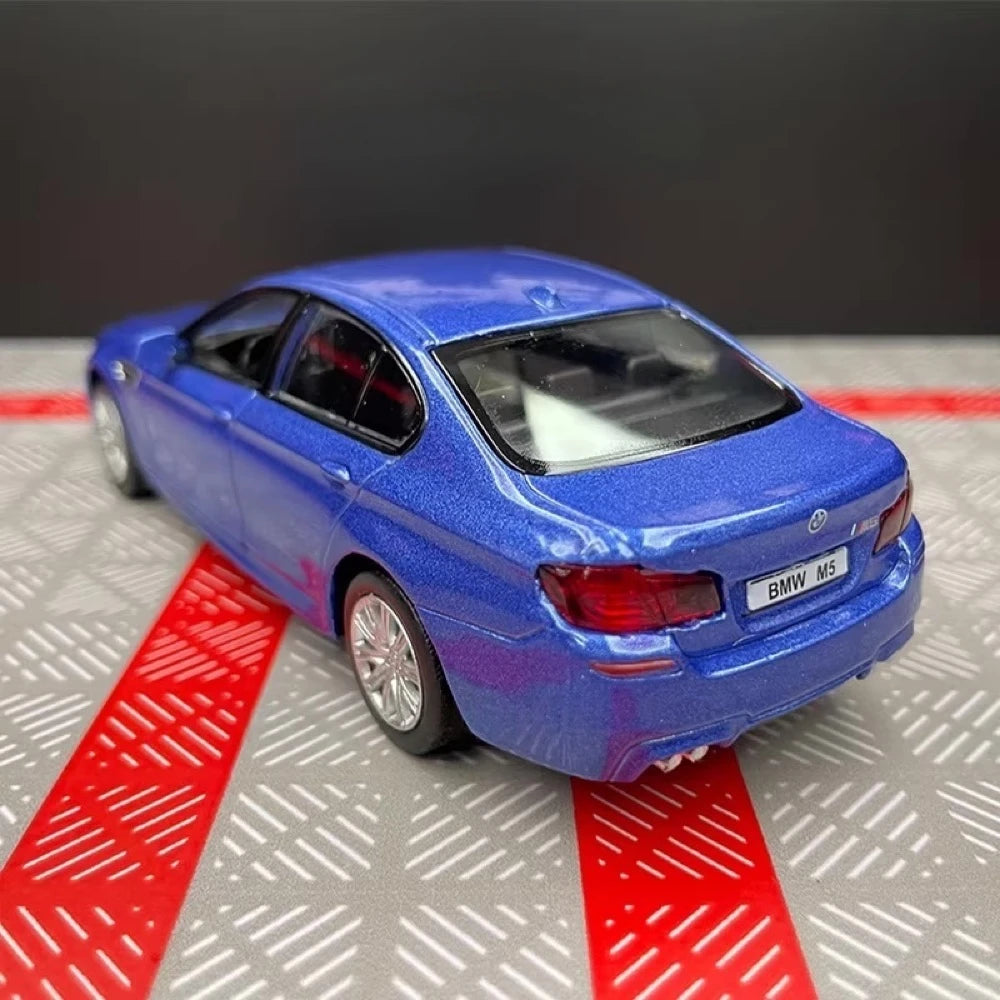 [TOY] 1:36 BMW 2012 F10 M5 Blue Model Car Die-Cast