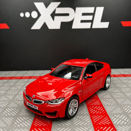 BMW 2014 F82 M4 أحمر 1:36 – نموذج عرض معدني مصبوب