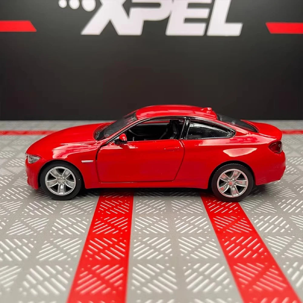 [TOY] 1:36 BMW 2014 F82 M4 Red Model Car Die-Cast