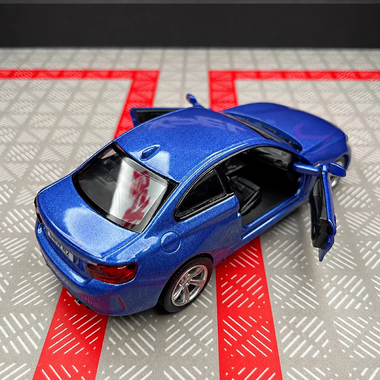 BMW 2016 F87 M2 Blue 1:36 – Modello Pressofuso per esposizione pressofusa