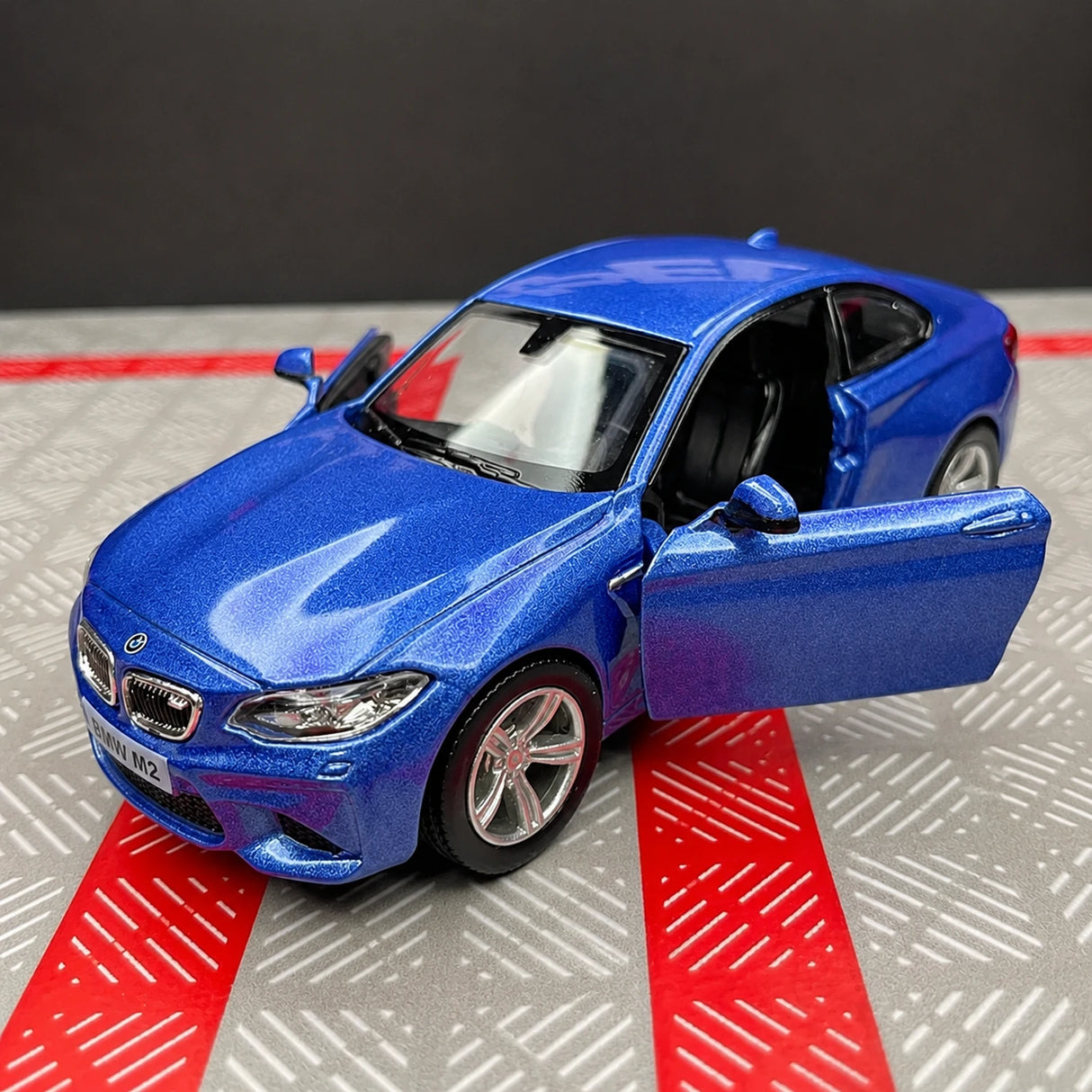 BMW 2016 F87 M2 Blue 1:36 – Modello Pressofuso per esposizione pressofusa