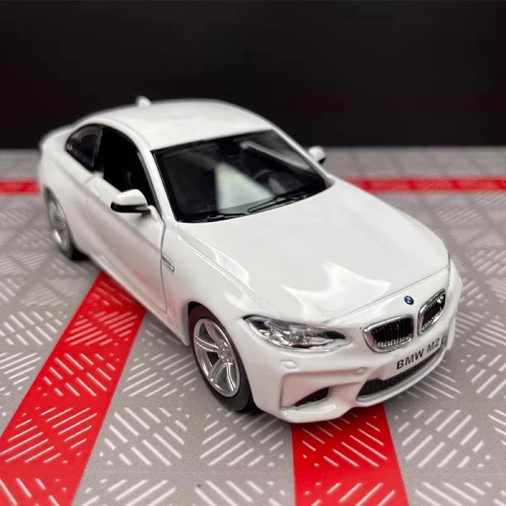 [TOY] 1:36 BMW 2016 F87 M2 White Model Car Die-Cast
