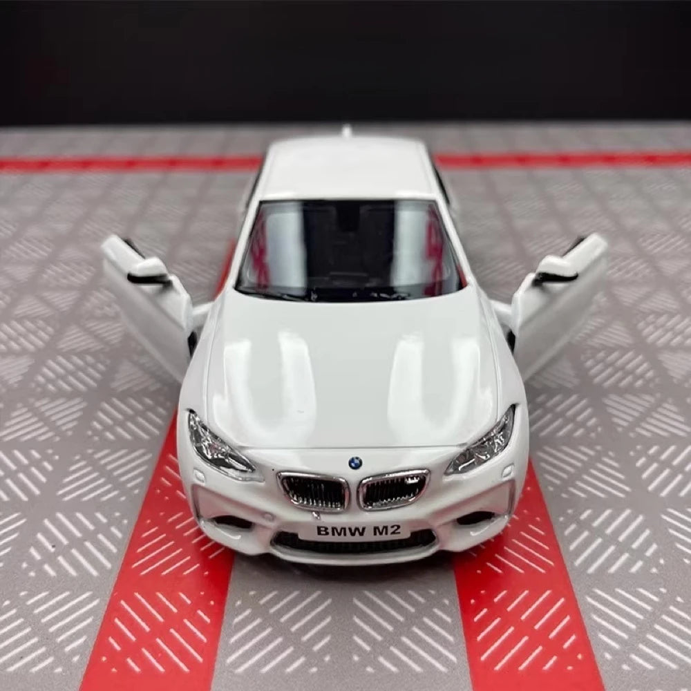 [TOY] 1:36 BMW 2016 F87 M2 White Model Car Die-Cast
