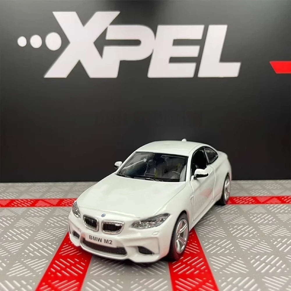 [TOY] 1:36 BMW 2016 F87 M2 White Model Car Die-Cast