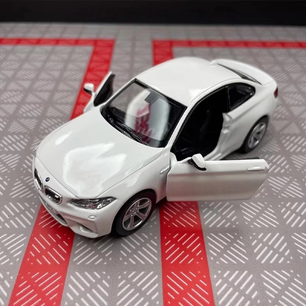 [TOY] 1:36 BMW 2016 F87 M2 White Model Car Die-Cast