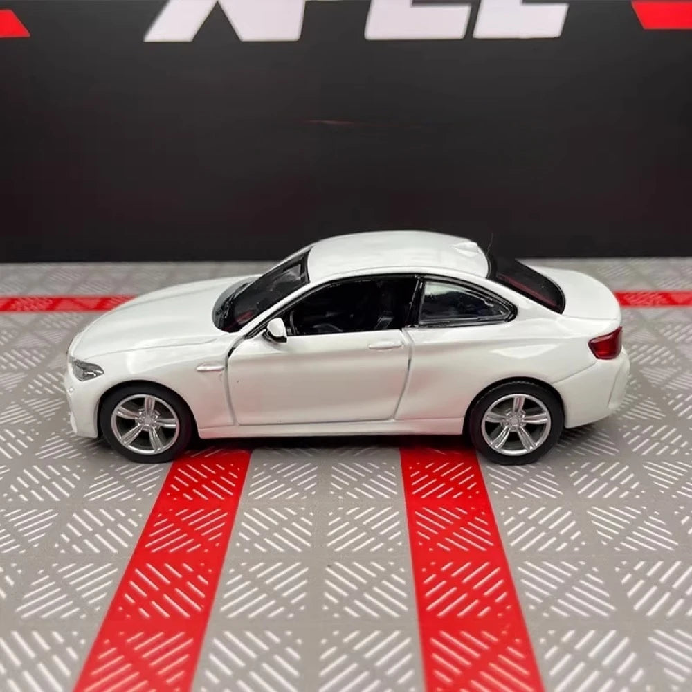 [TOY] 1:36 BMW 2016 F87 M2 White Model Car Die-Cast