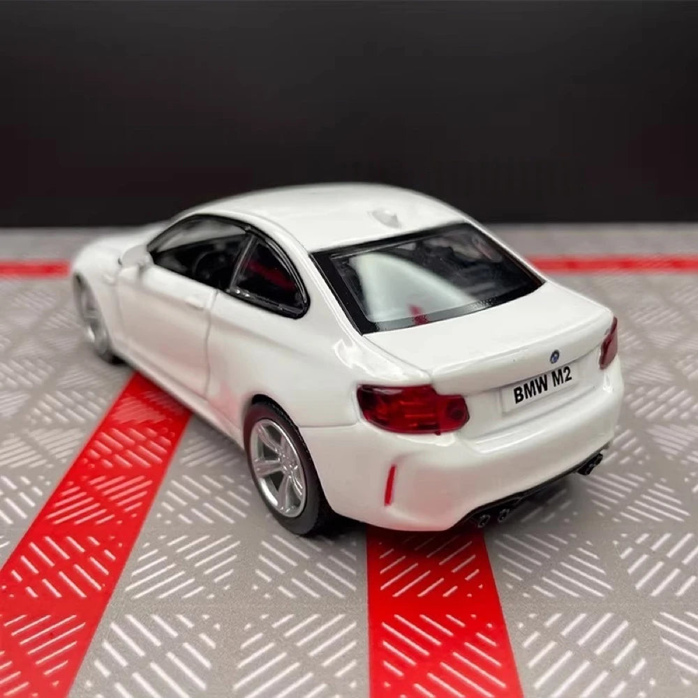 [TOY] 1:36 BMW 2016 F87 M2 White Model Car Die-Cast