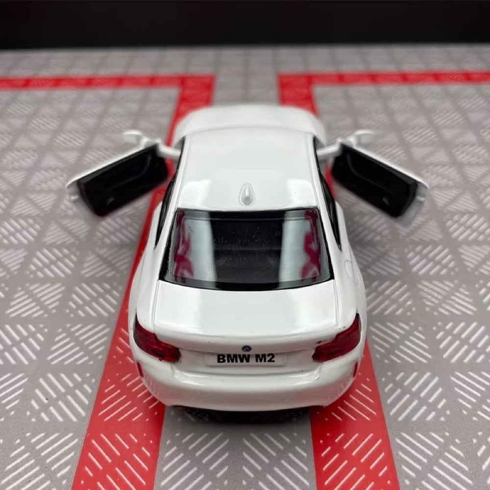 [TOY] 1:36 BMW 2016 F87 M2 White Model Car Die-Cast