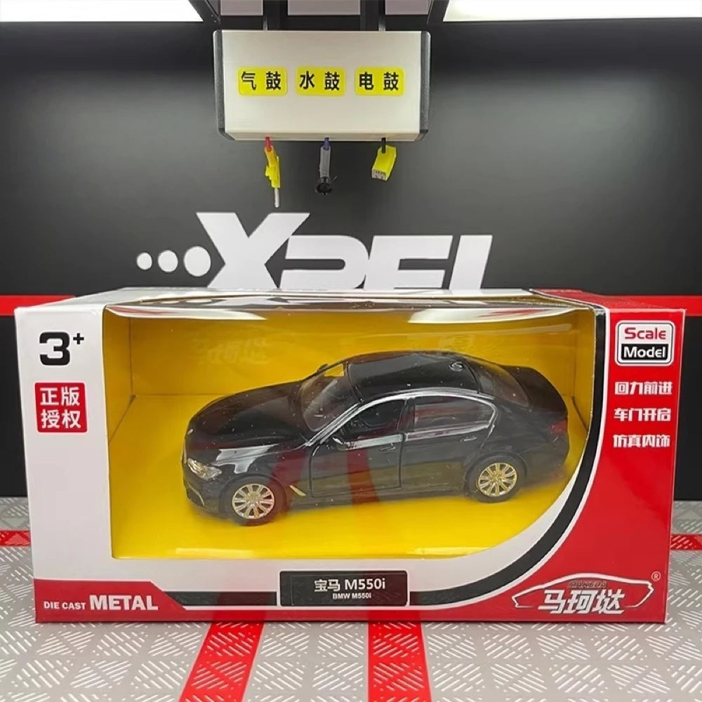 [TOY] 1:36 BMW 2017 G30 M550i Black Model Car Die-Cast