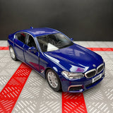BMW 2017 G30 M550i Blue 1:36 – Druckguss-Display-Modell in Druckguss