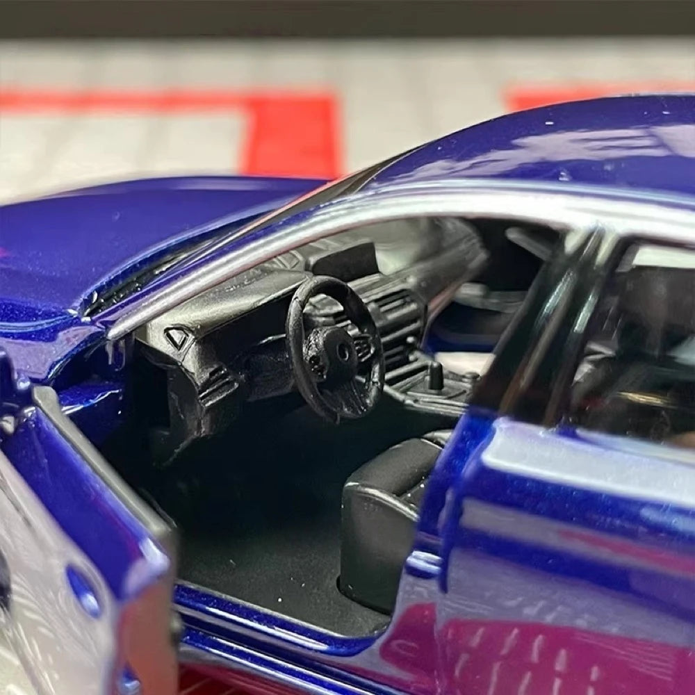 [TOY] 1:36 BMW 2017 G30 M550i Blue Model Car Die-Cast