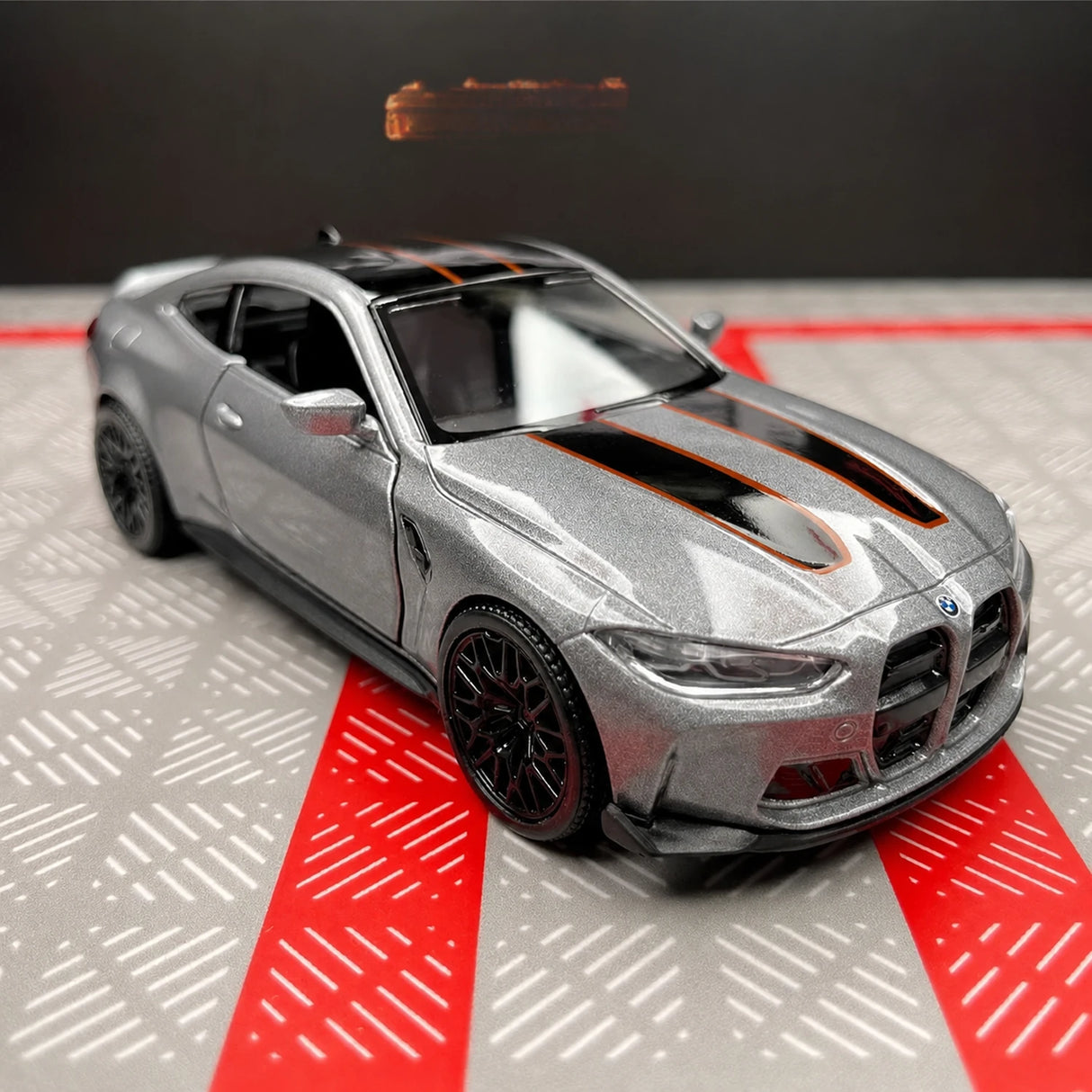 BMW 2023 G82 M4 CSL Gray 1:36 – Diecast Display Model Die-Cast