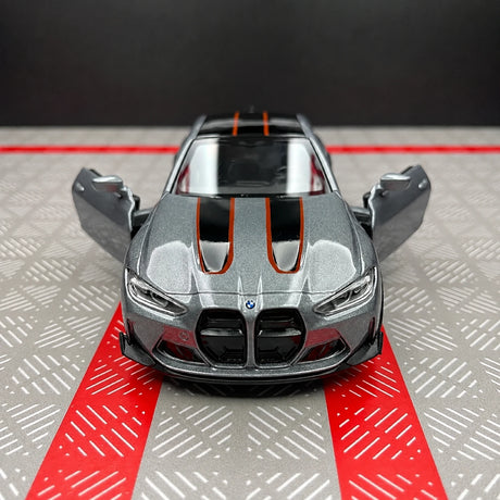 BMW 2023 G82 M4 CSL Gray 1:36 – Modelo de Exhibición de Fundición a Presión