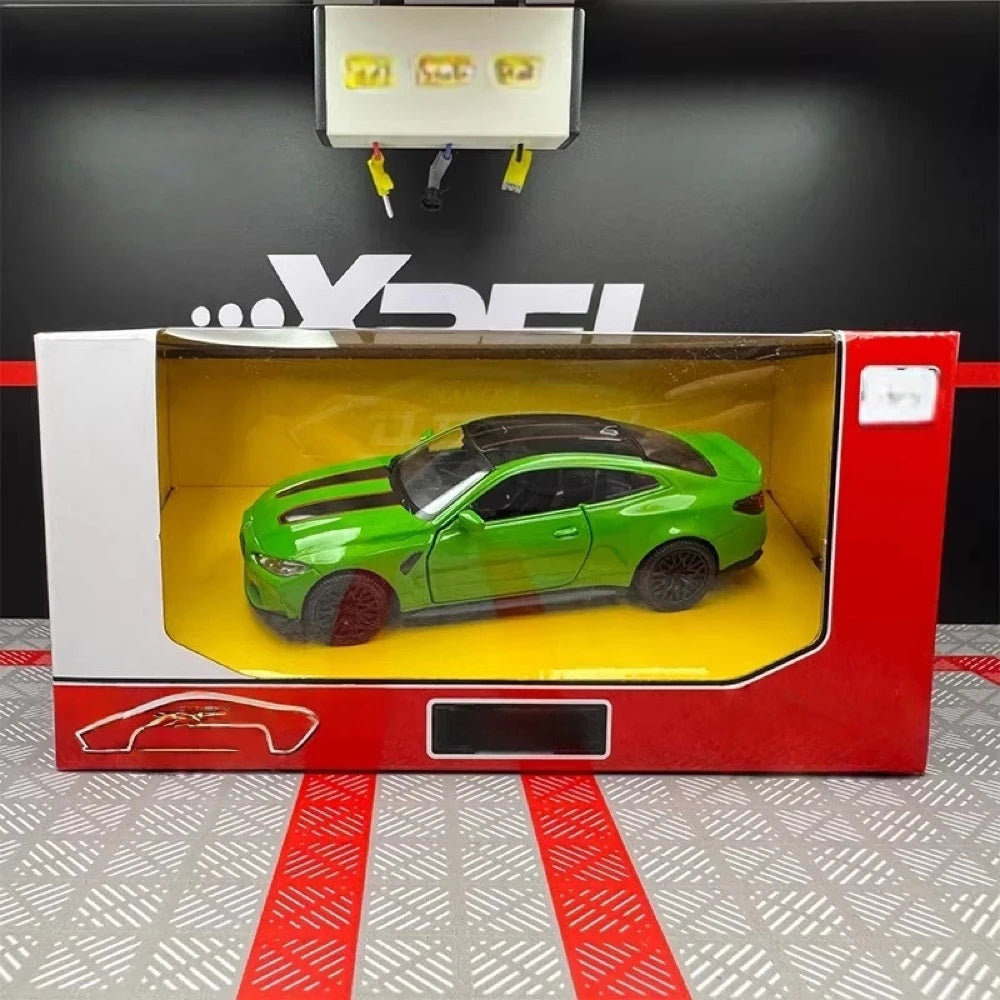 [TOY] 1:36 BMW 2023 G82 M4 CSL Green Model Car Die-Cast