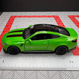 BMW 2023 G82 M4 CSL Green 1:36 – Modelo de exhibición de fundición a presión