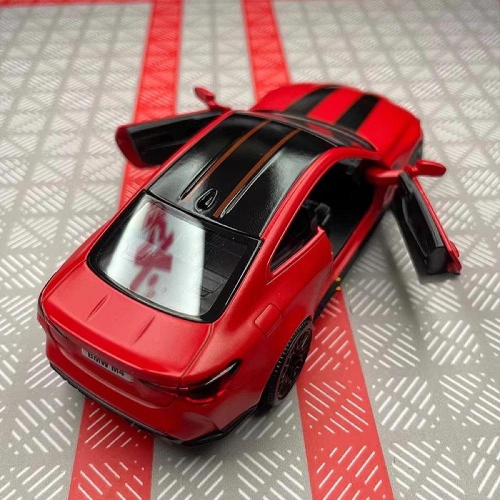 [TOY] 1:36 BMW 2023 G82 M4 CSL Red Model Car Die-Cast
