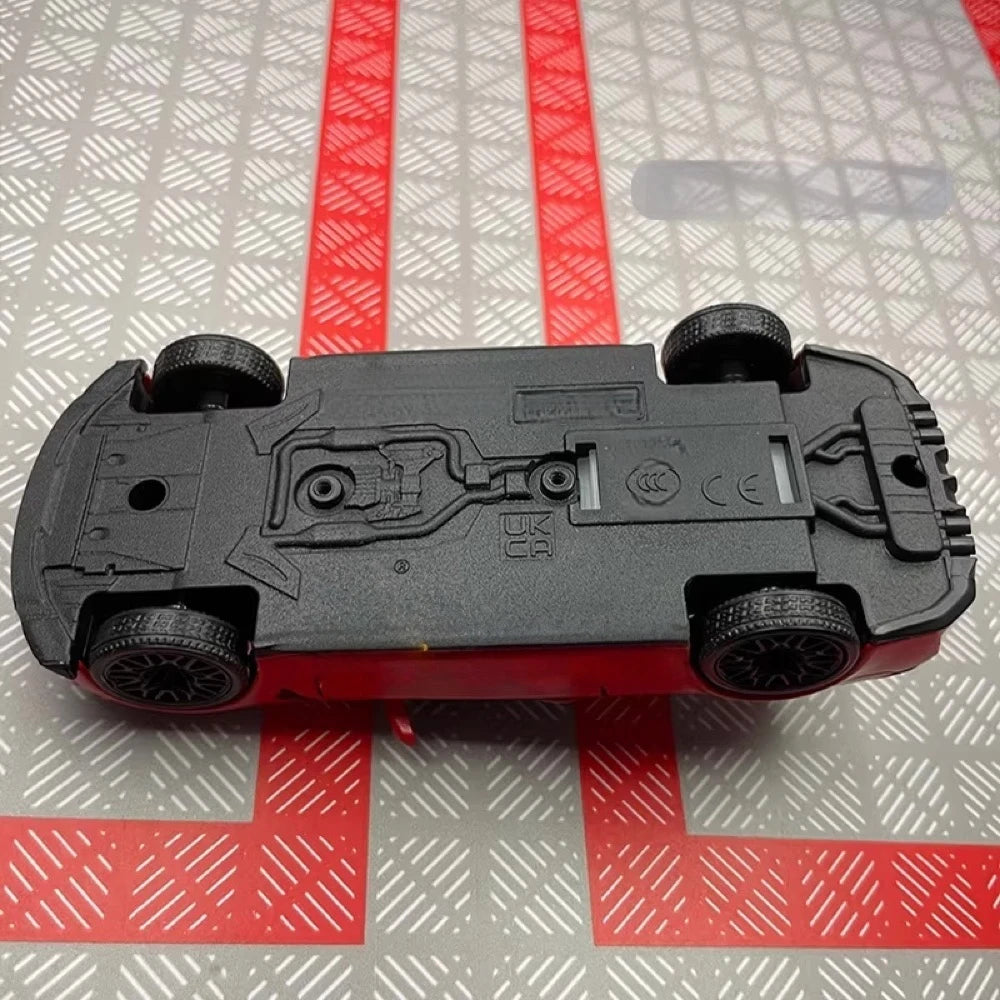 [TOY] 1:36 BMW 2023 G82 M4 CSL Red Model Car Die-Cast