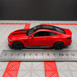 BMW 2023 G82 M4 CSL Roter 1:36 – Druckguss-Display-Modell in Druckguss