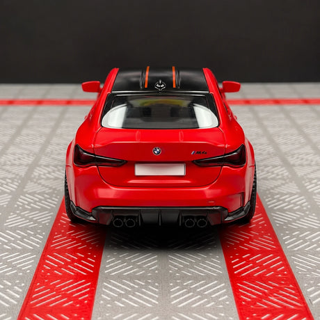BMW 2023 G82 M4 CSL Red 1:36 – Modelo de exhibición de fundición a presión