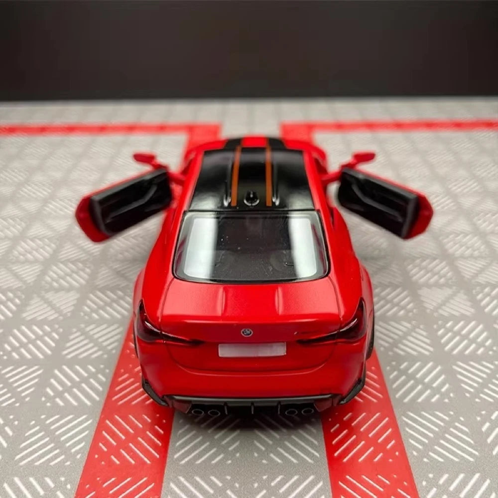 [TOY] 1:36 BMW 2023 G82 M4 CSL Red Model Car Die-Cast