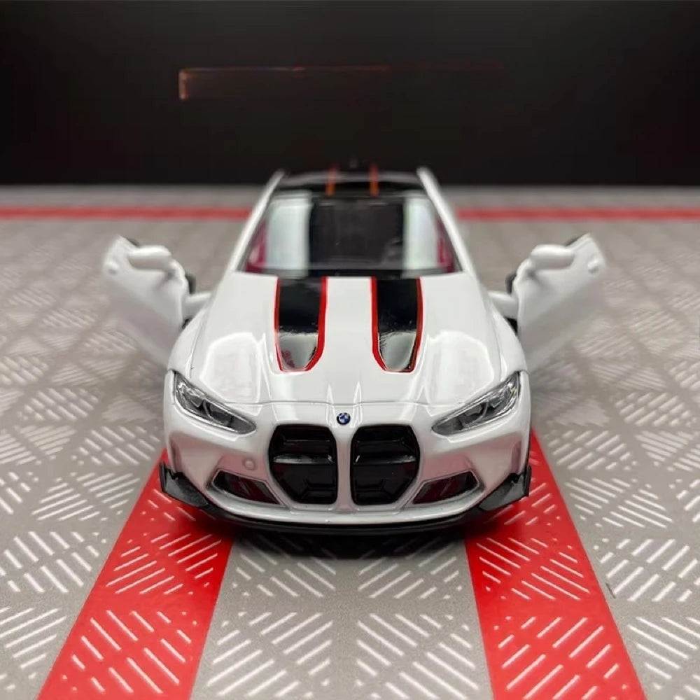 [TOY] 1:36 BMW 2023 G82 M4 CSL White Model Car Die-Cast