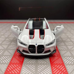 [TOY] 1:36 BMW 2023 G82 M4 CSL White Model Car Die-Cast