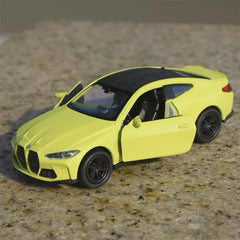 [TOY] 1:36 BMW 2023 G82 M4 CSL Yellow Model Car Die-Cast