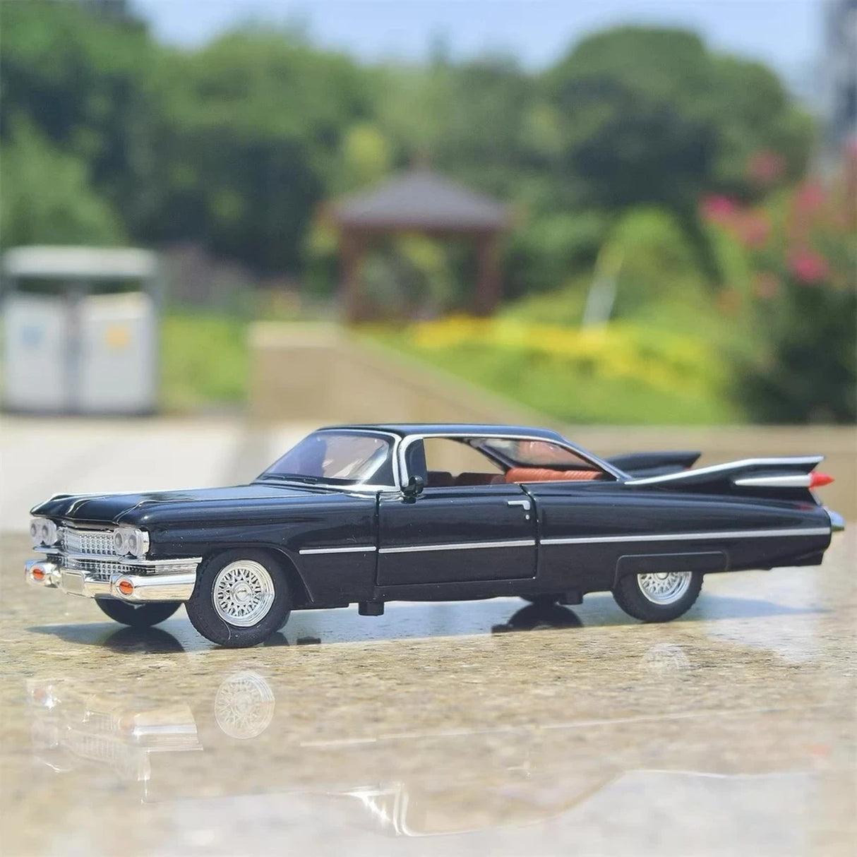 Cadillac 1959 Series 62 Eldorado Biarritz Black 1:36 – Diecast Display Model Die-Cast