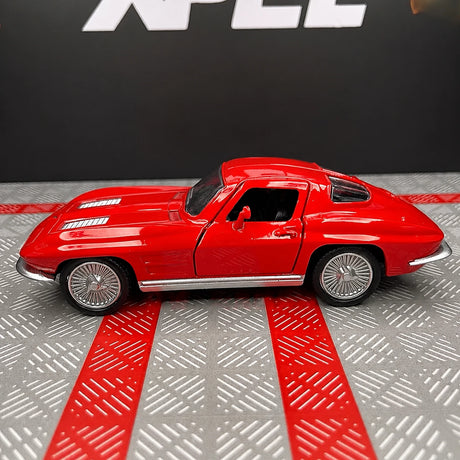 [TOY] 1:36 Chevrolet 1963 Corvette Sting Ray Red Model Car Die-Cast
