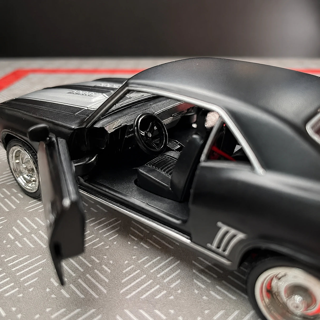[TOY] 1:36 Chevrolet 1969 Camaro SS Matte Black Model Car Die-Cast