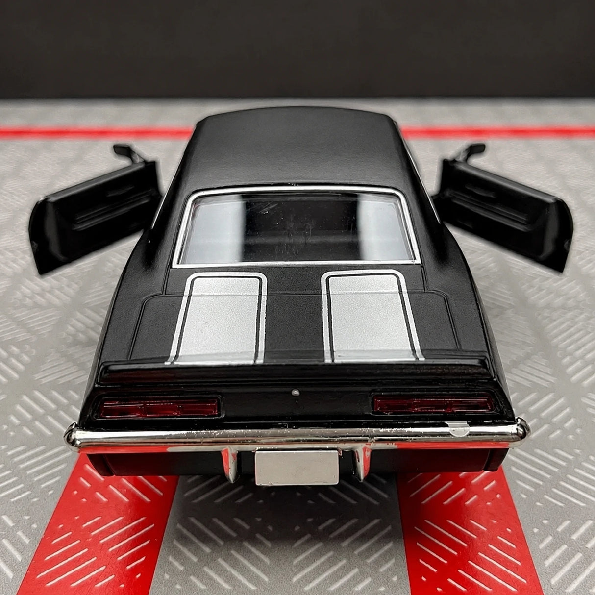 [TOY] 1:36 Chevrolet 1969 Camaro SS Matte Black Model Car Die-Cast