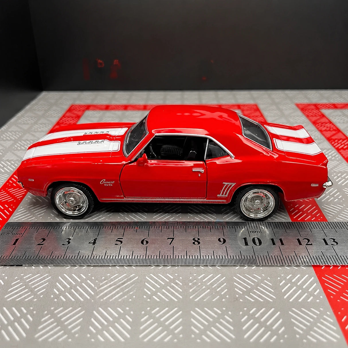 [TOY] 1:36 Chevrolet 1969 Camaro SS Red Model Car Die-Cast