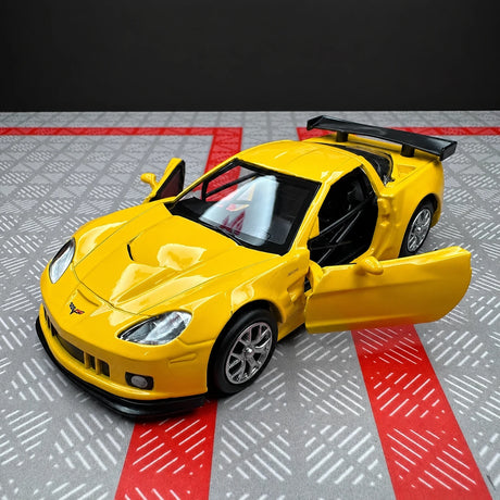 [TOY] 1:36 Chevrolet 2005 Corvette C6-R Yellow Model Car Die-Cast