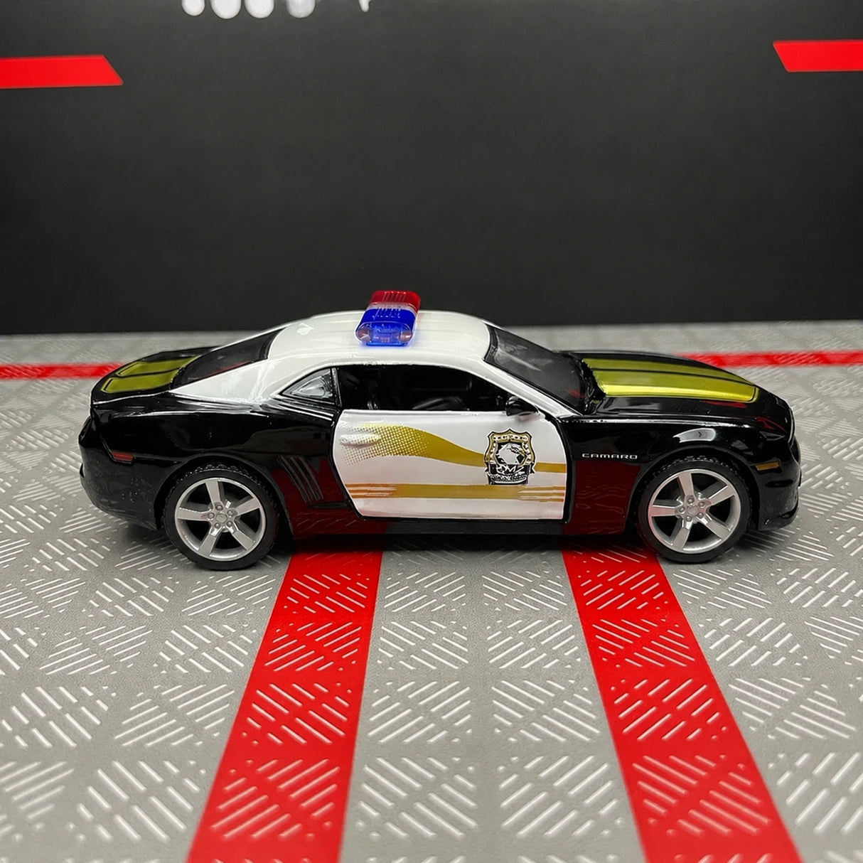 [TOY] 1:36 Chevrolet 2010 Camaro Police Model Car Die-Cast