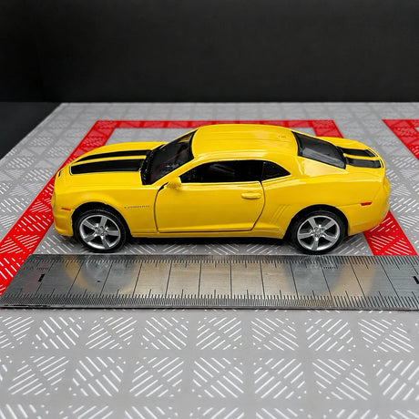 [TOY] 1:36 Chevrolet 2010 Camaro Yellow Model Car Die-Cast