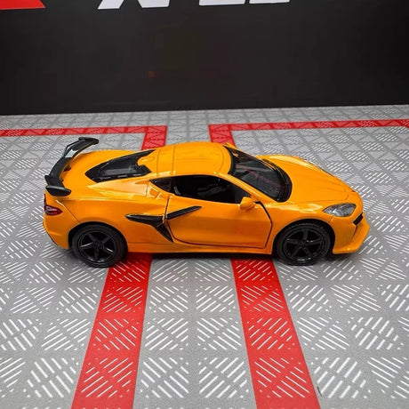[TOY] 1:36 Chevrolet 2023 Corvette Z06 Orange Model Car Die-Cast