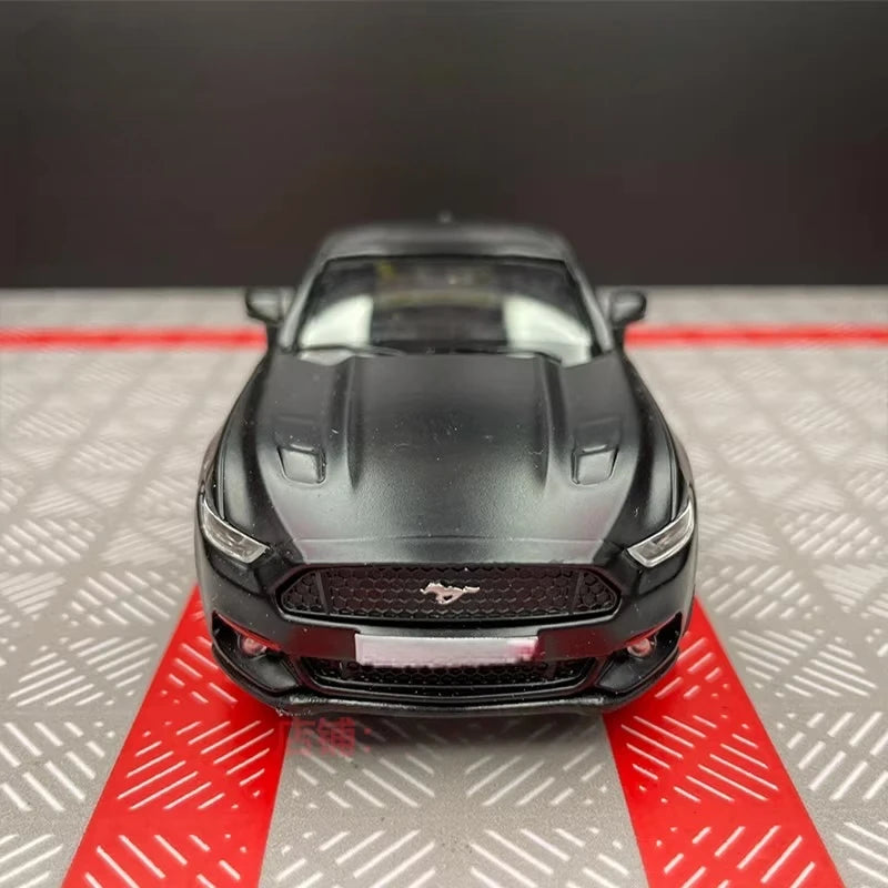 [TOY] 1:36 Ford 2015 Mustang Black Model Car Die-Cast