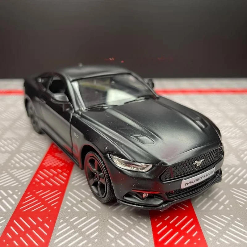 [TOY] 1:36 Ford 2015 Mustang Black Model Car Die-Cast