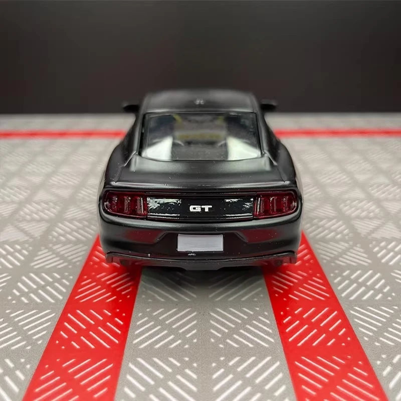 [TOY] 1:36 Ford 2015 Mustang Black Model Car Die-Cast